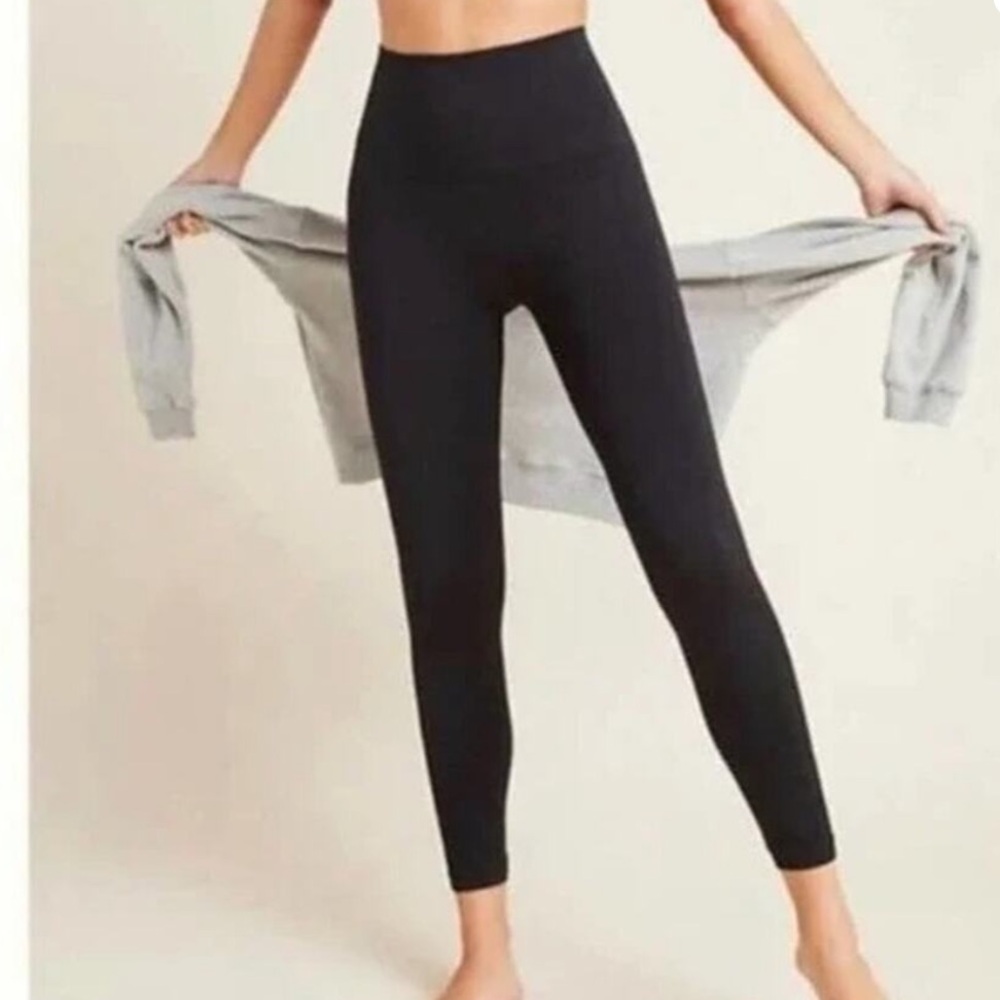 SPANX Black look at me now seamless leggings size S/p Never Like new
